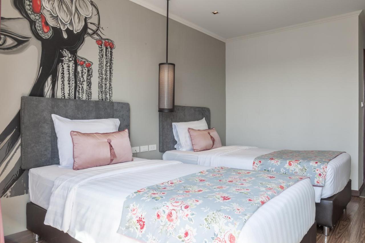 Ang Mor Lao Hotel (Adults Only) Phuket Dış mekan fotoğraf